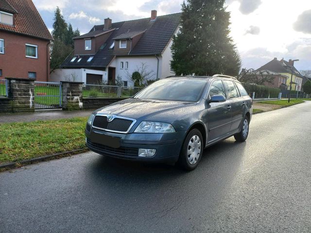 Skoda Oktavia 1,6 Benzin