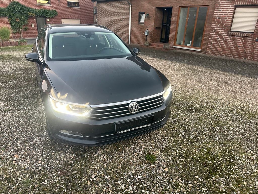 Image of Volkswagen Passat Variant