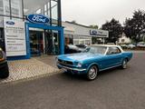 Ford Mustang Convertible 289 V8 - Ford Mustang Oldtimer mit Benzin-Antrieb: Cabrio