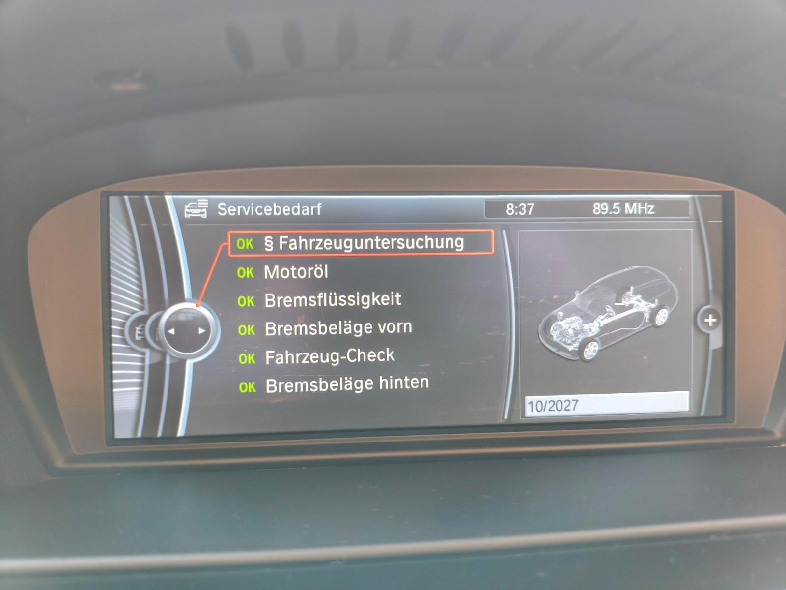 BMW 325 2010 — photo 11