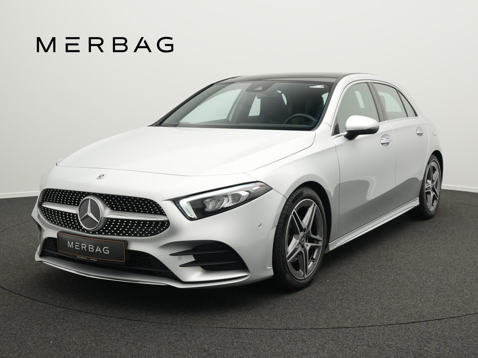 MERCEDES-BENZ A 200