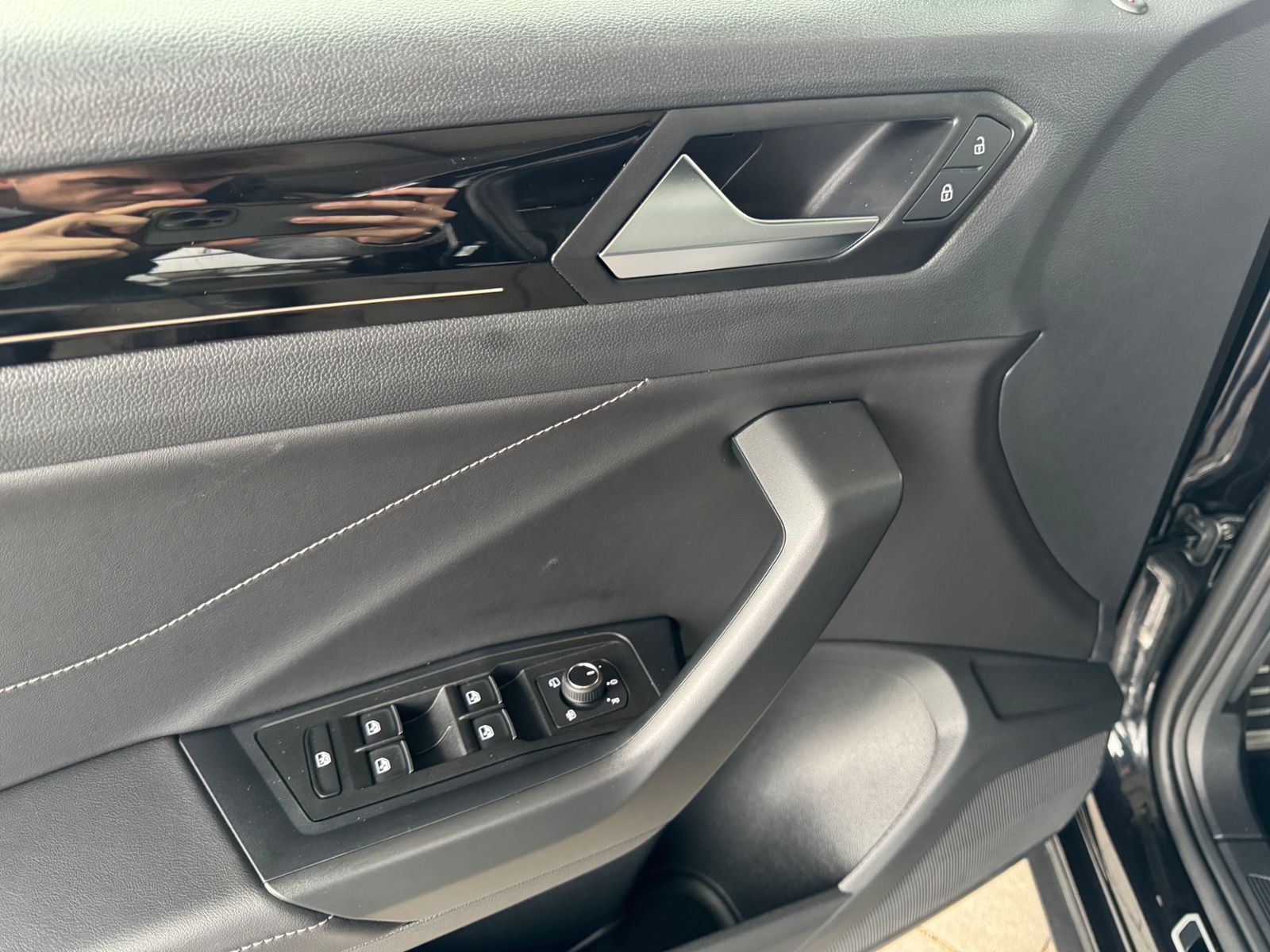 Volkswagen T-Roc - Bild 37