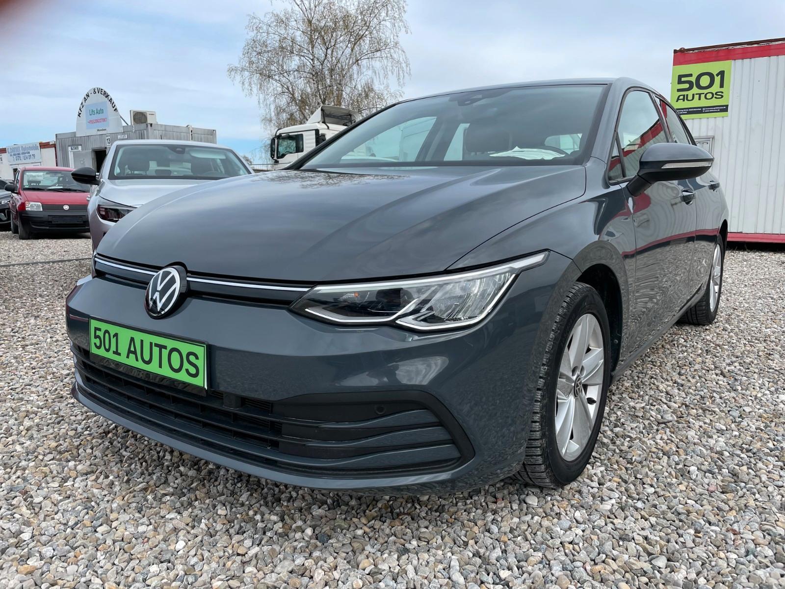 Volkswagen Golf VIII Lim. 1.5 eTSI LED PDC Ambiente