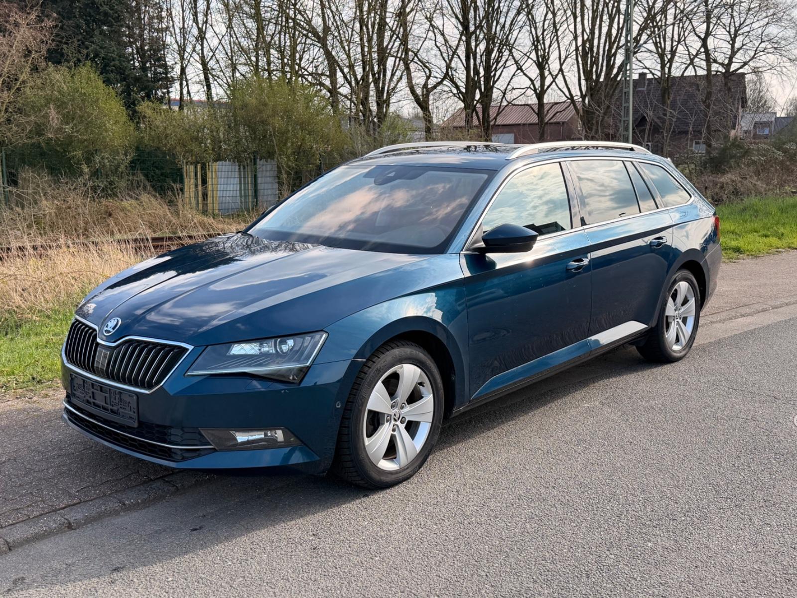 Skoda Superb Combi Style