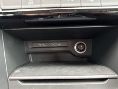 VW Comfortline 1.5TSI_DSG_Ergo_AHK_7Sitz_8Fach