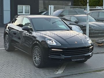 Porsche Cayenne - 4
