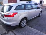 Ford Focus Turnier Trend Klima/Sitzhzg/HU 11/26 - Kombis bis 5.000 Euro