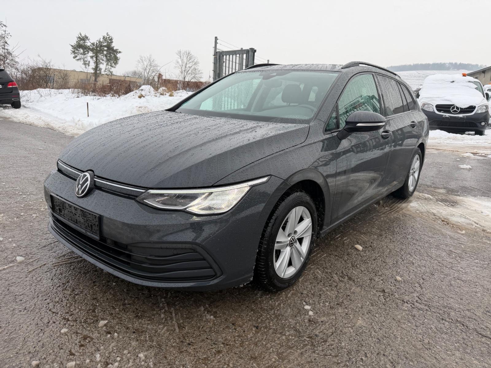 Volkswagen Golf VIII Variant Basis