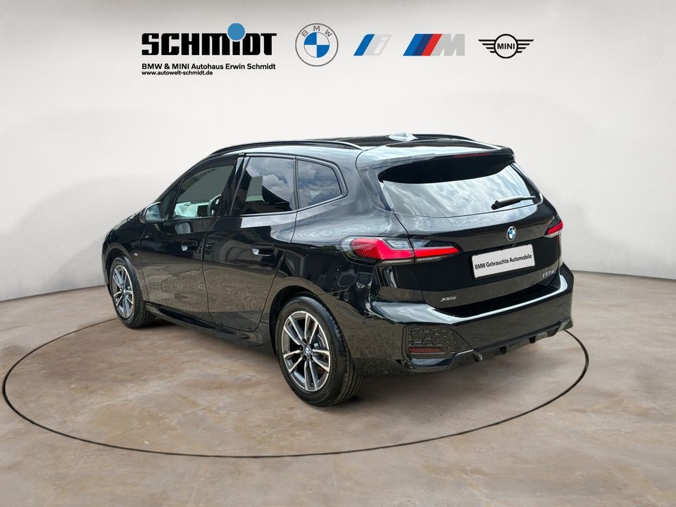 BMW 223 Active Tourer - Bild 4