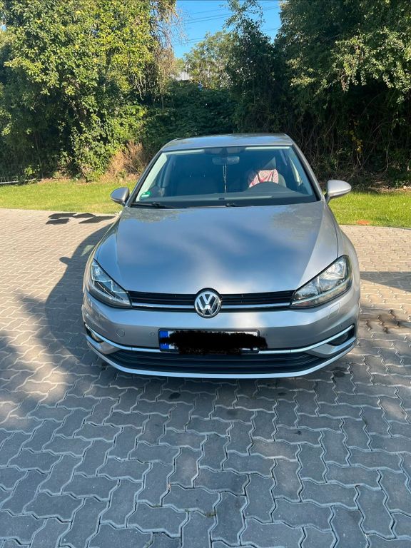 Image of Volkswagen Golf