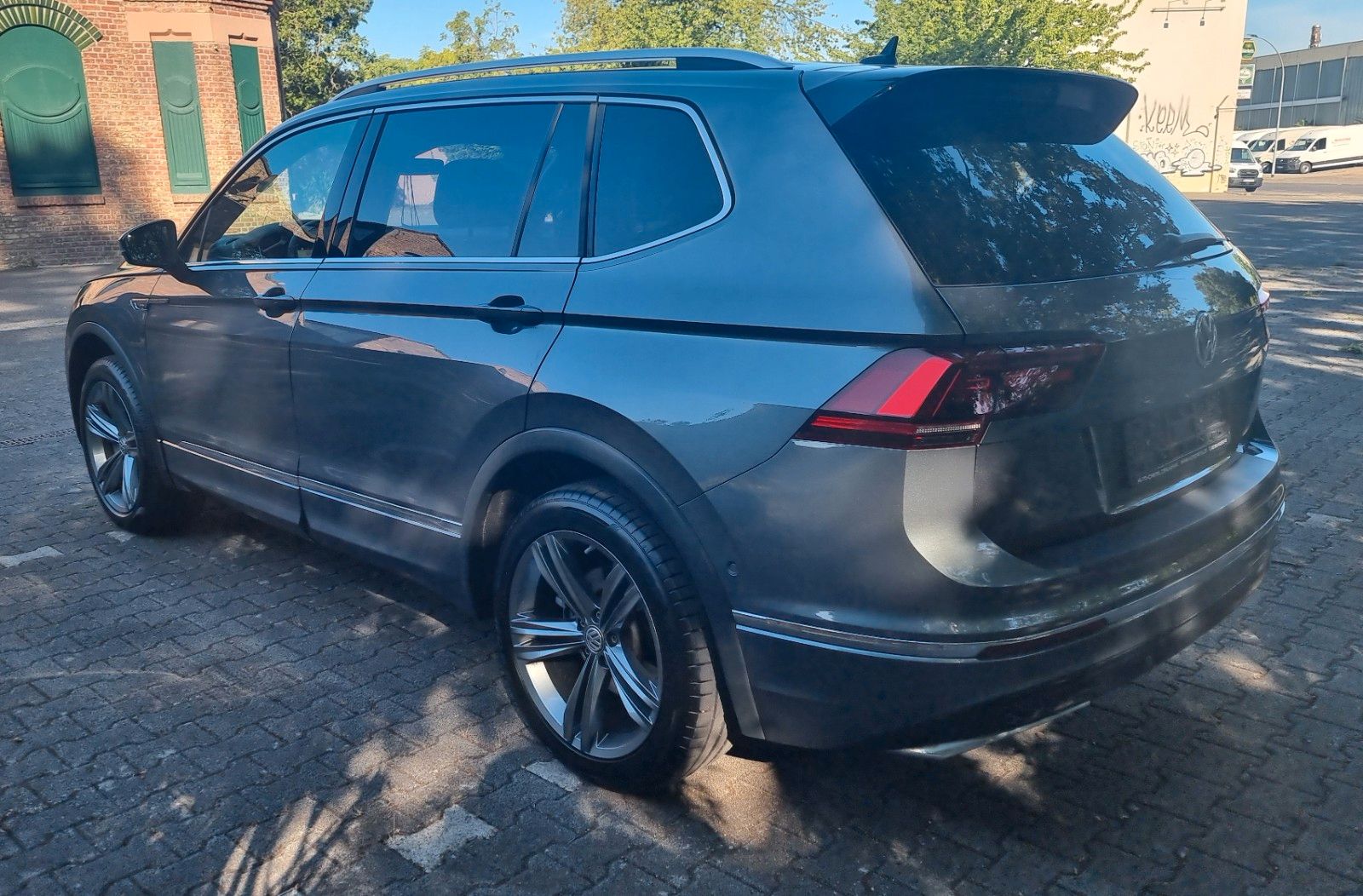 Volkswagen Tiguan Allspace Highline 4Motion-R-LINE-PANORAMA foto 7