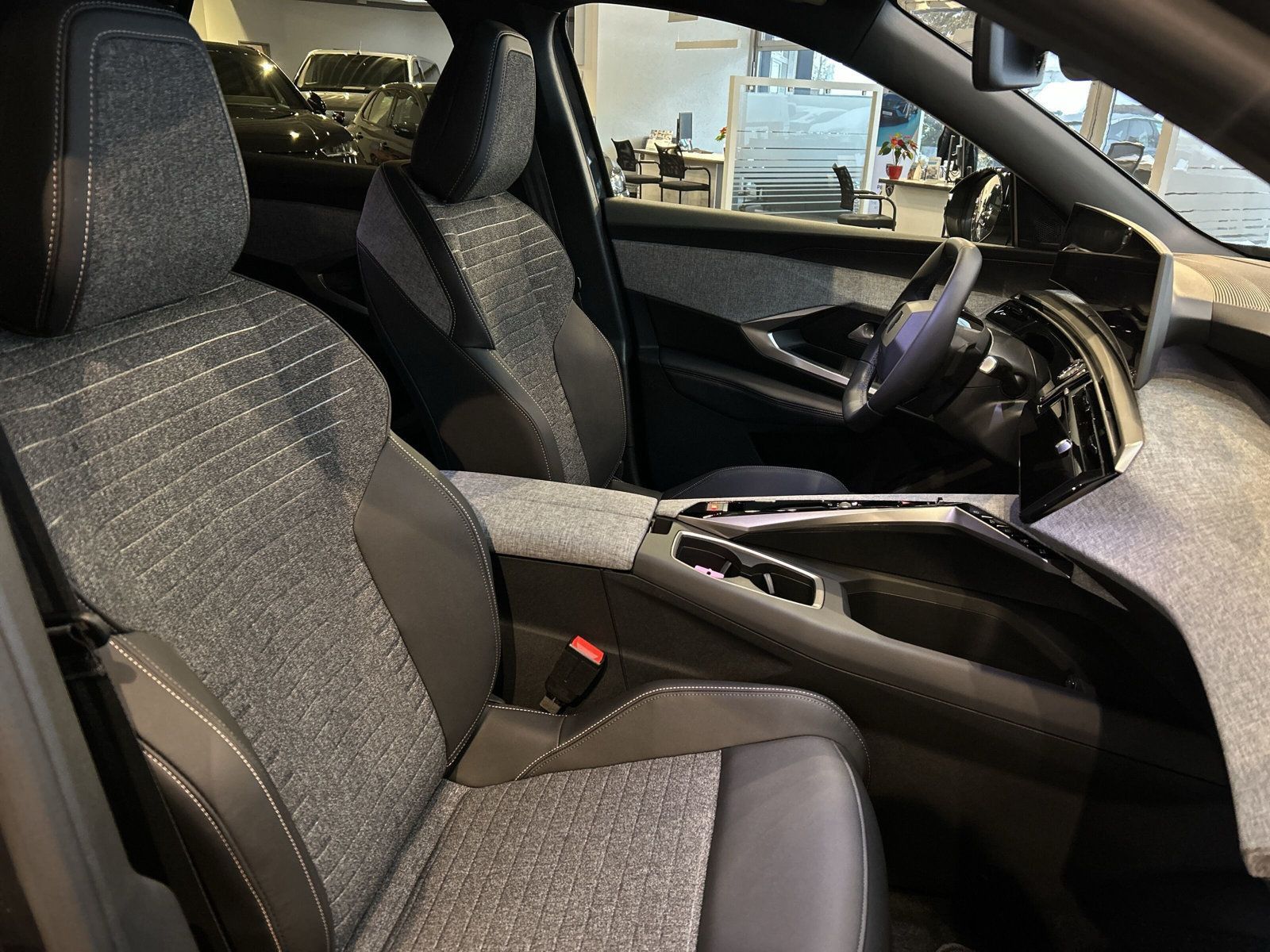 Peugeot 3008 - Bild 6