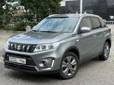 Suzuki Vitara 1.0 Comfort 4x4/*ACC/*SPURHALTE/*KAMERA - Suzuki Gebrauchtwagen in Berlin
