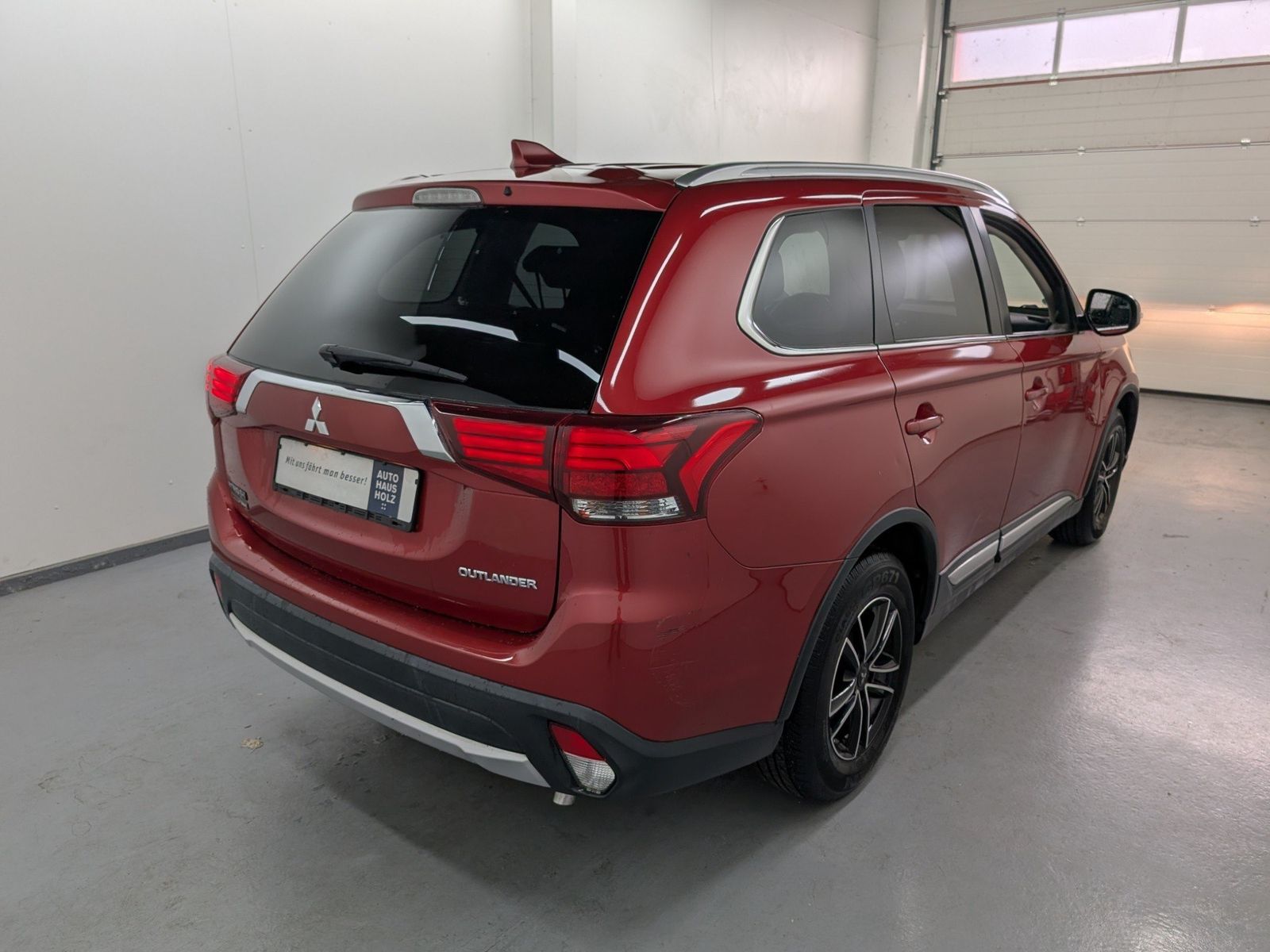 MITSUBISHI Outlander 2.0 MIVEC Edition Kamera SHZ – Bild 4
