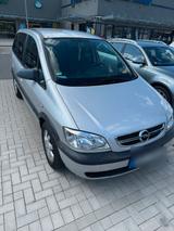 Opel Zafira Automatik 112.00 KM 7 Sitzer - Opel Zafira: 0km