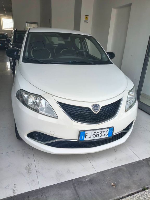 Image of Lancia Ypsilon