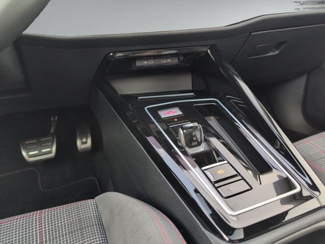 GOLF VIII GTI 2.0 TSI PANO+360°+HEAD-UP+IQ.LIGHT