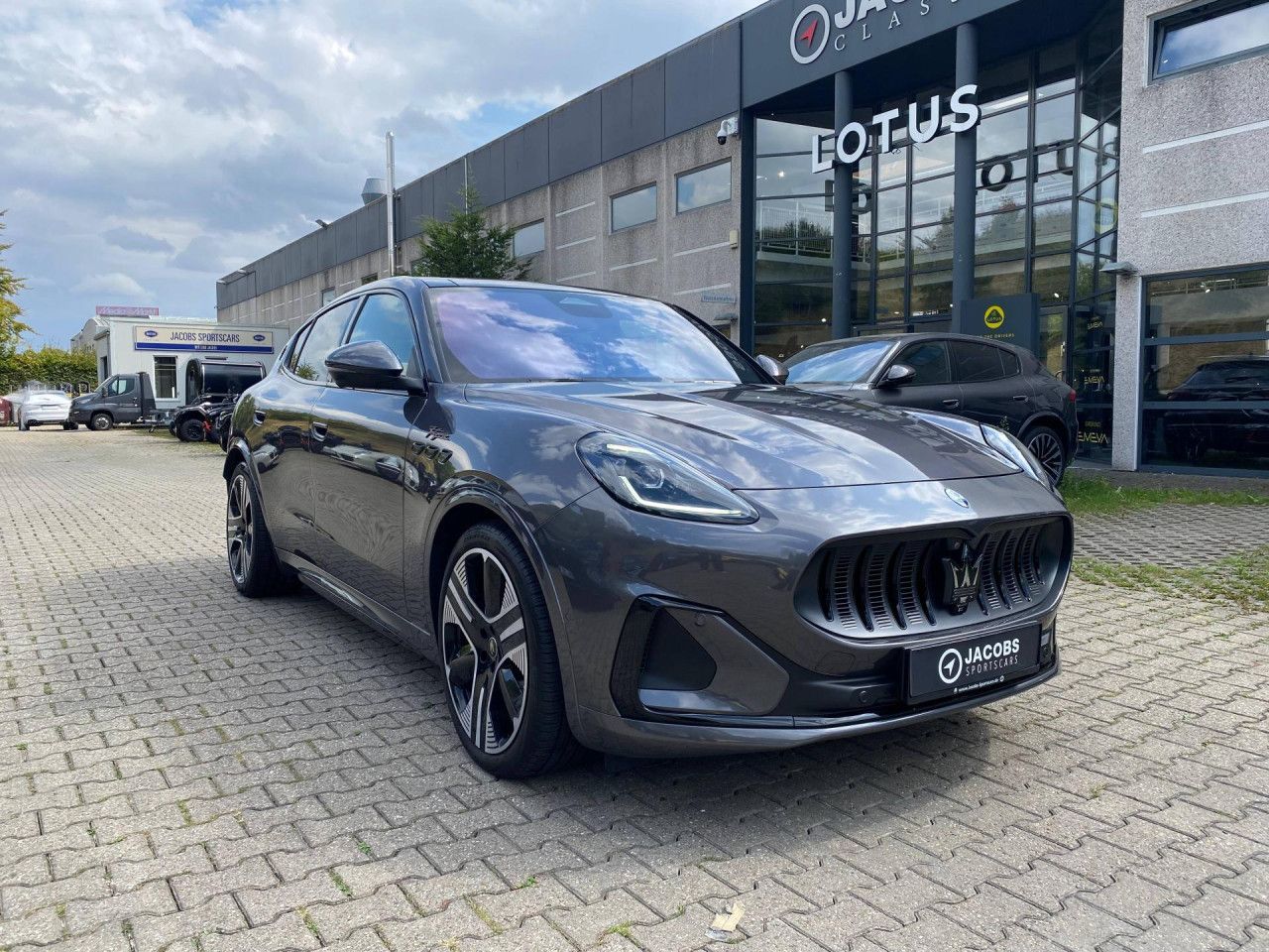 Maserati Grecale Folgore imagem 2
