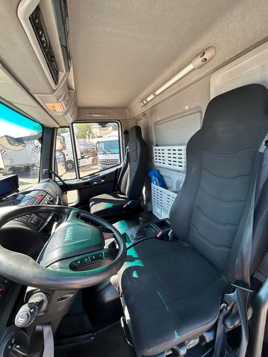 Fahrzeugabbildung Iveco 180 E 250 Kühlkoffer, Thermo King