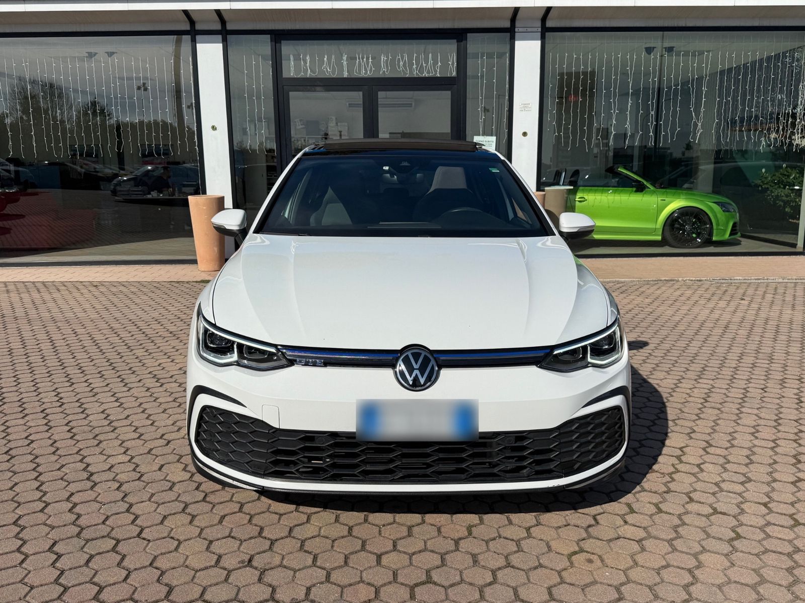 Volkswagen Golf 1.4 Plug-In Hybrid DSG GTE 245 CV imagem 2