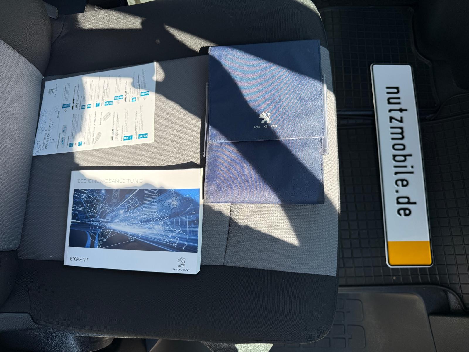 Peugeot Expert Kombi L2 8 Sitze erst 25 tkm