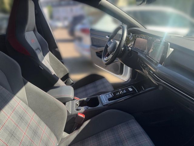 Golf GTI VIII 2.0 TSI OPF DSG AHK Navi Black Sty