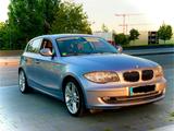 BMW 120i - - BMW 120 aus 2011: 120i