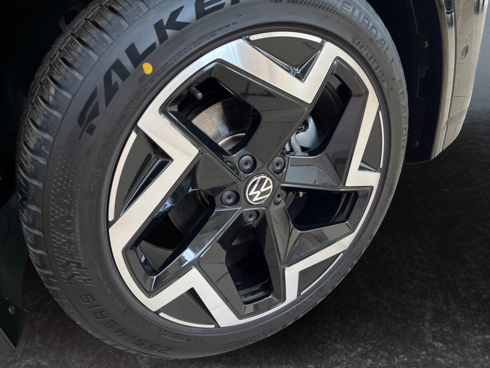 Volkswagen Tiguan R-Line 1.5 eTSI DSG Heckklappe Elek. ACC foto 15