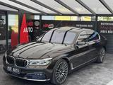 BMW 730d Lim xDrive/HUD/360-KAMERA/MASSAGE - BMW 730: Limousine, 730d