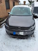 Volkswagen Touran 1.6 TDI Comfortline BlueMotion Tech C... - Volkswagen Touran aus 2011: Bluemotion