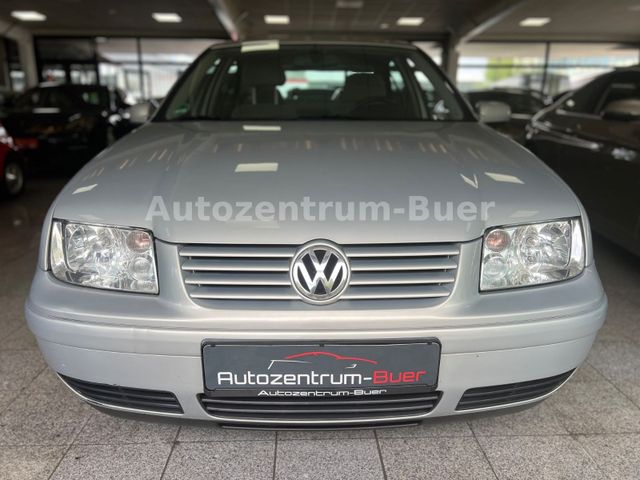 Volkswagen Bora 1.6 Elektr.Fenster/Anhänger/Scheckheft/TÜV