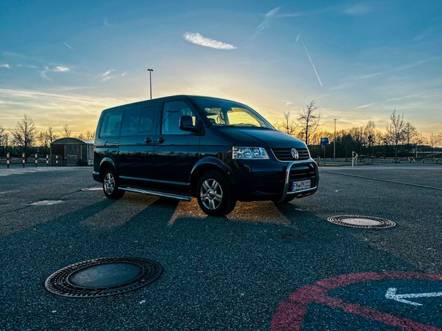 Volkswagen T5 Multivan/KD-Auftrag/