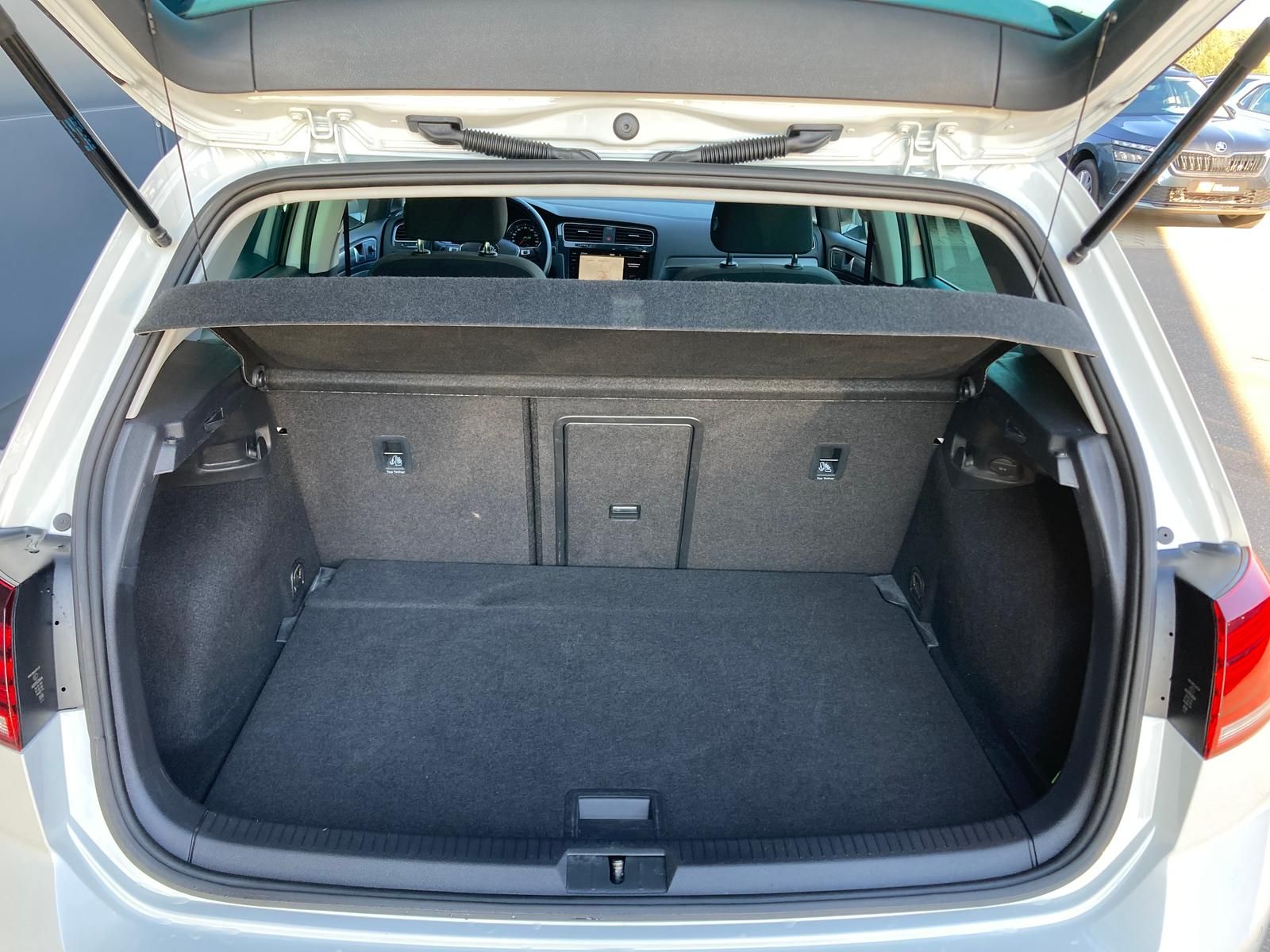 Volkswagen Golf - Bild 18