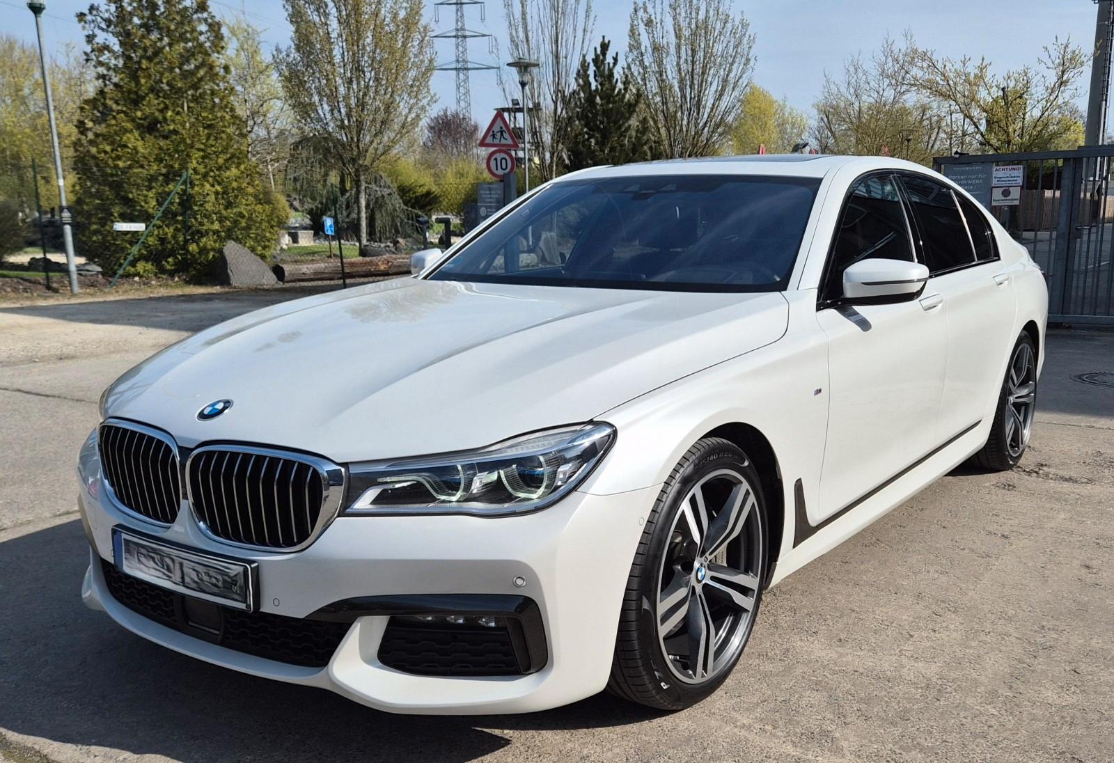 BMW 750 d xDrive M Paket DisplayKey SoftClose 20"ALU