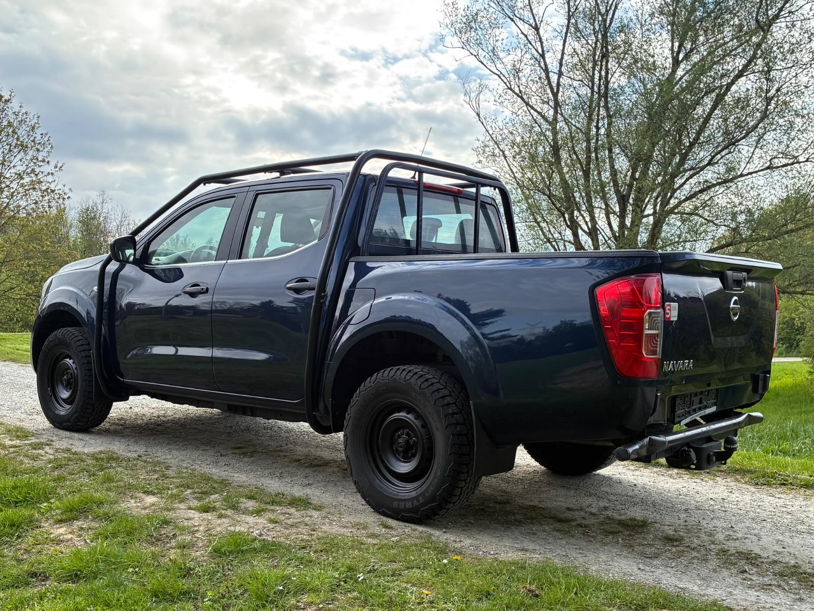 Nissan Navara NP300 Double Cabine 163ch - 2 ème main - Attelage - Entretien complet - CT récent