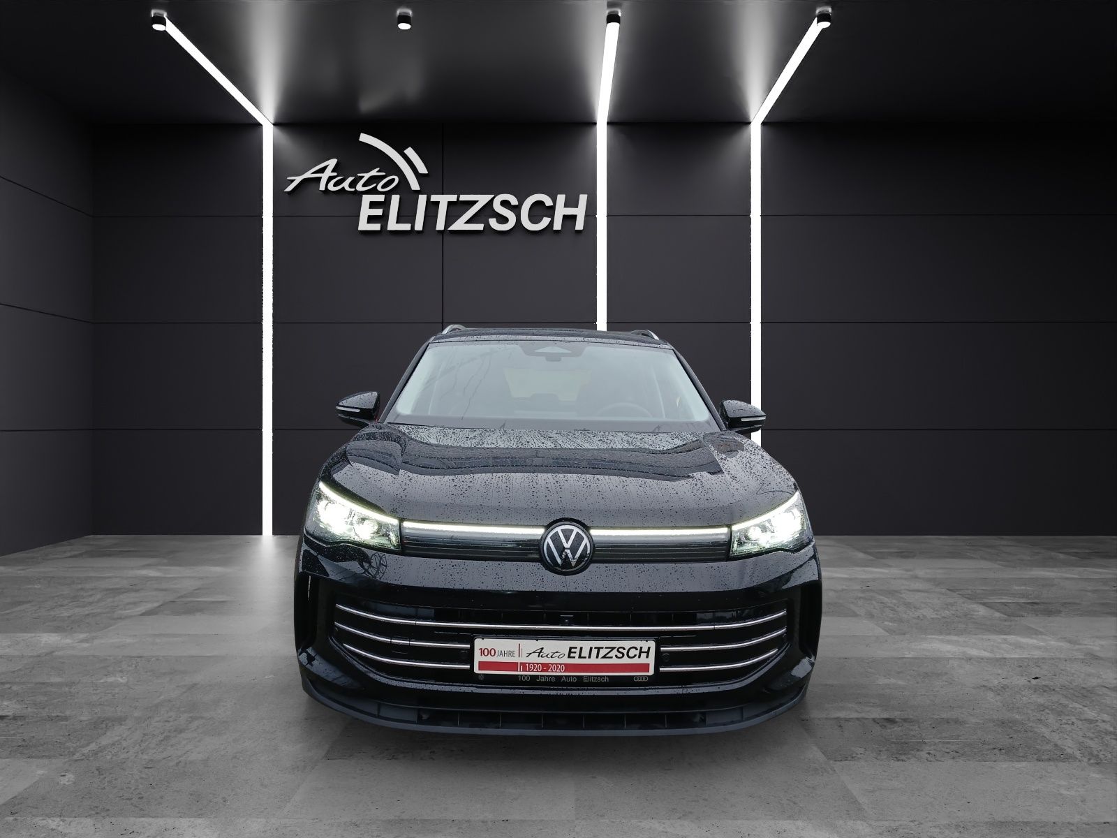 Fahrzeugabbildung Volkswagen Tiguan eTSI Elegance Matrix AHK Navi AID ACC RFK