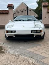 Porsche 928 - Porsche 928