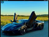 Lamborghini Aventador LP 700-4 - Scheckheft bei Lamborghini - Lamborghini Aventador: Schwarz