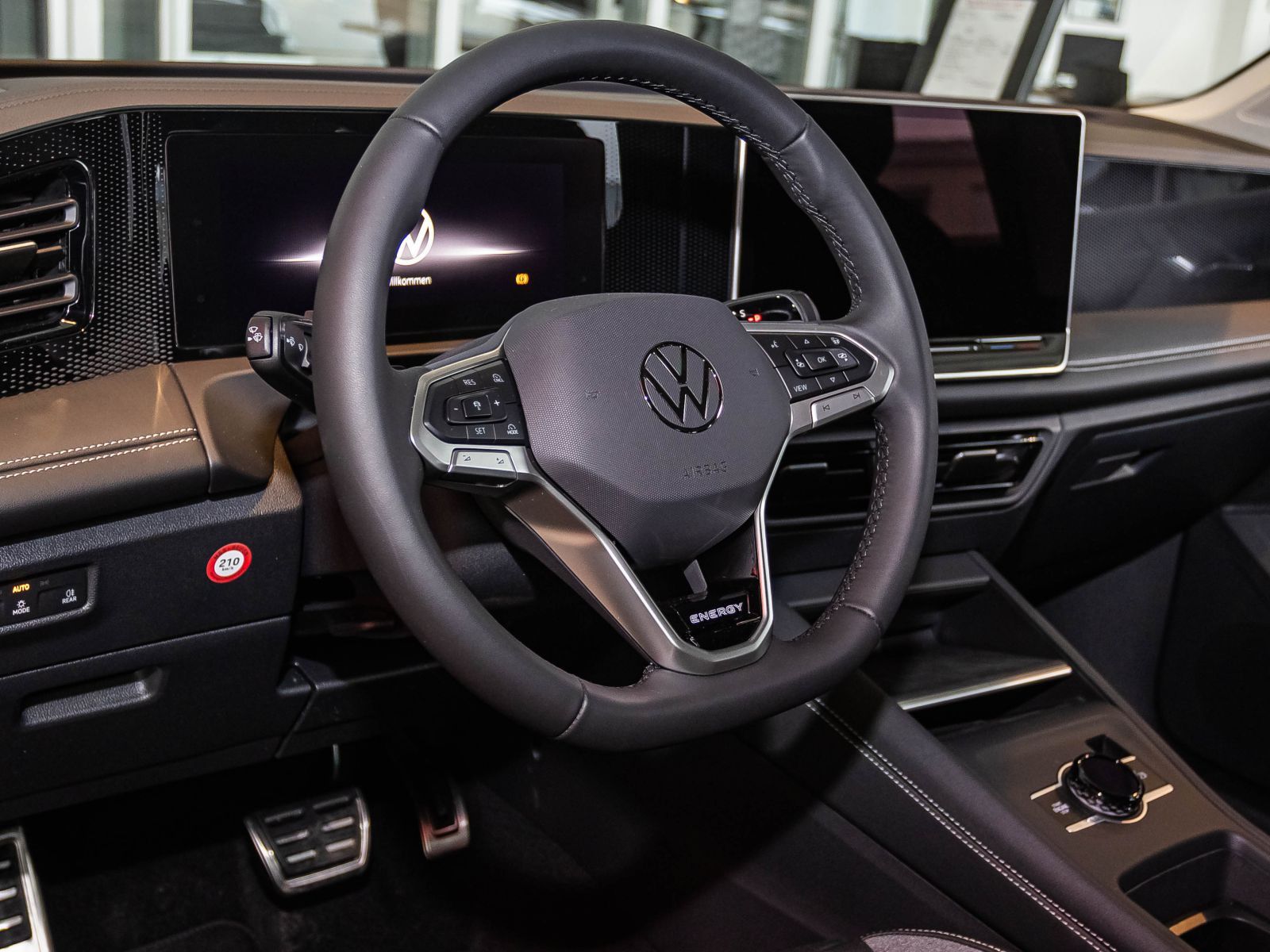 Volkswagen Tiguan - Bild 10