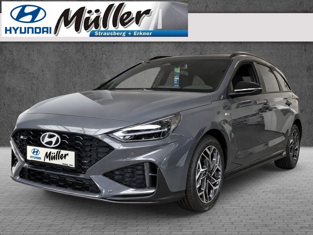 Hyundai i30 — hlavná fotografia