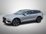 Volvo V60 Cross Country Ultimate AWD Bowers Standh AHK - silberne Volvo V60 Cross Country