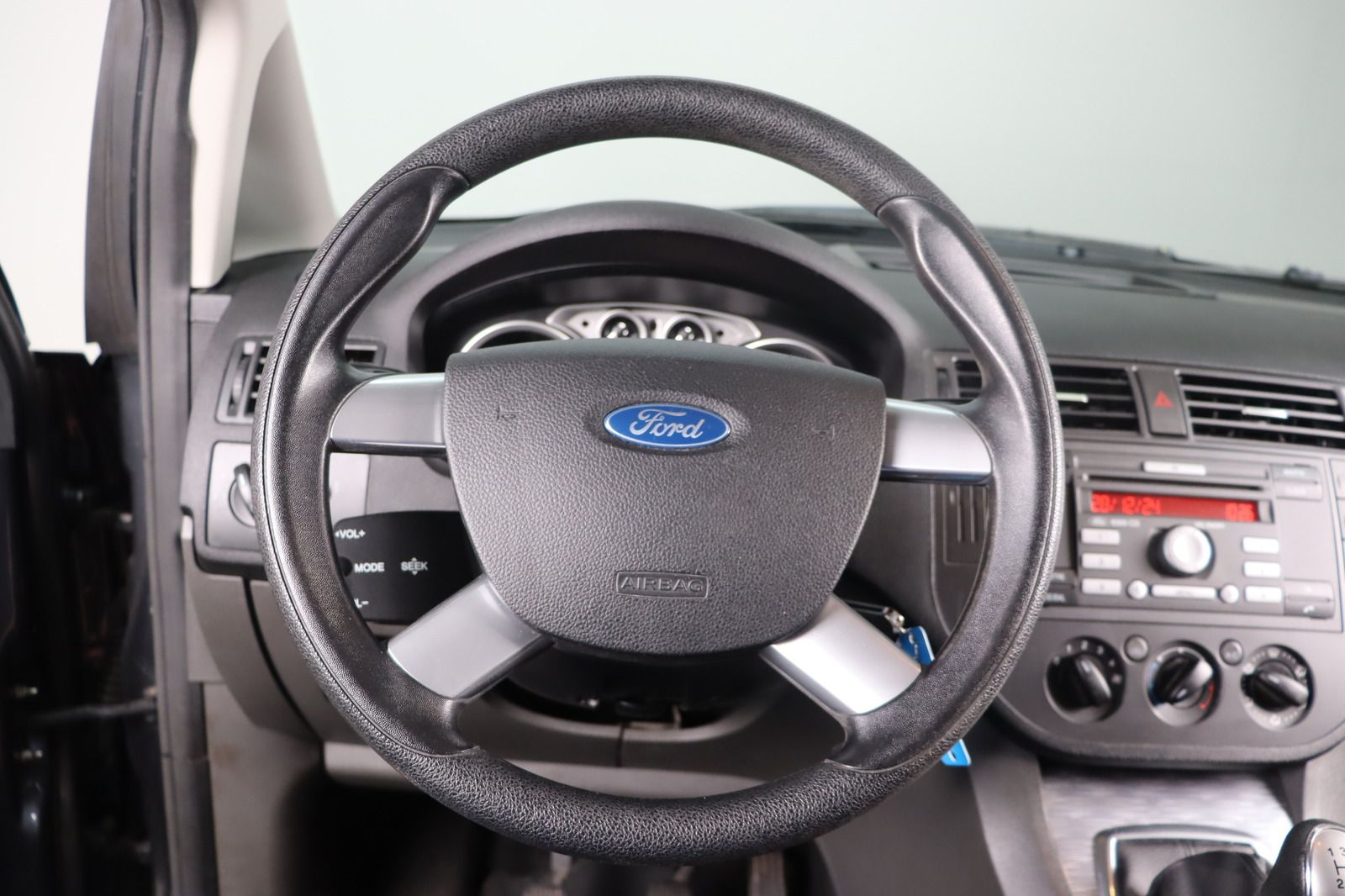 Fahrzeugabbildung Ford C-MAX 1.6 * Klima *