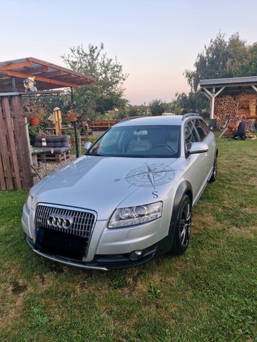 Audi A6 Allroad 3.0TDI (DPF) quattro tiptronic -