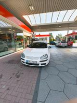 Volkswagen VW Golf 5 (kein gti /r32) - Volkswagen Golf aus 2004: GTI