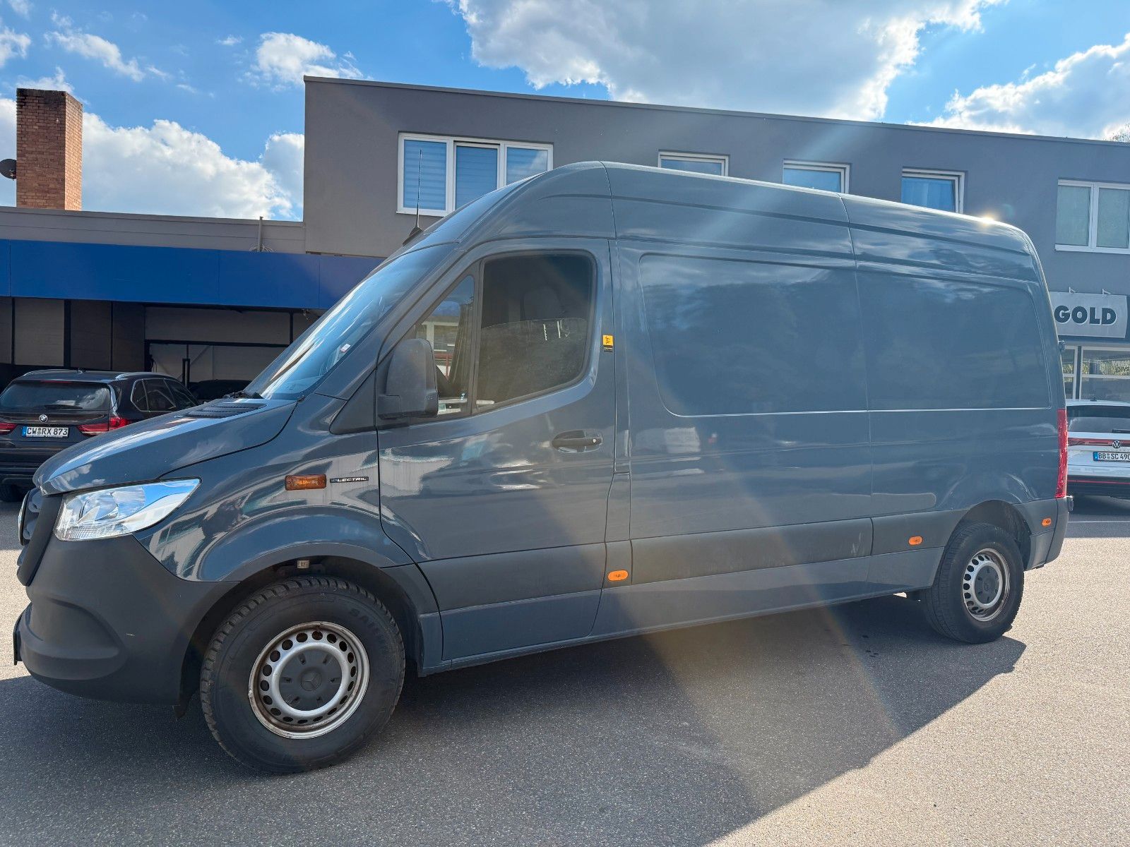 Mercedes-Benz eSprinter III 312 FWD L2 Kam SHZ