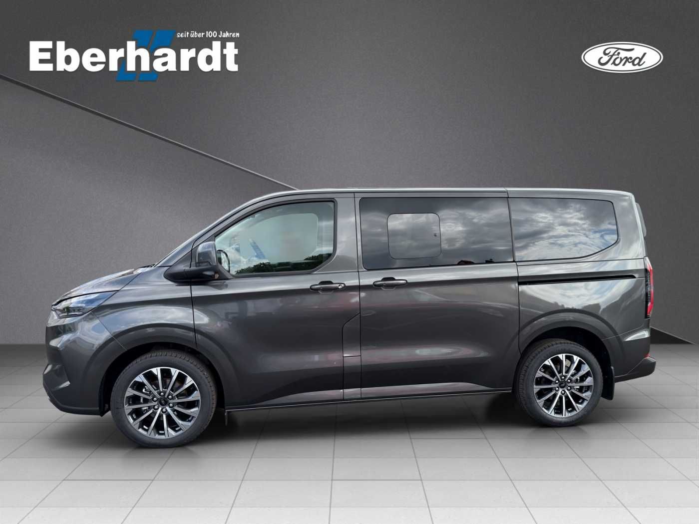 Ford Tourneo Custom L1 Titanium X AWD imagem 2