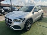 Mercedes-Benz GLA 180 SPORT PLUS*AUT*LED*NAVI*KA - Mercedes GLA 180 mit Halbautomatikschaltung