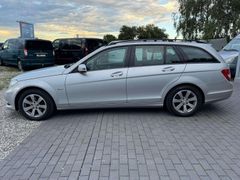 Fahrzeugabbildung Mercedes-Benz C 180 C 180 T CGI Scheckheft PDC Navi