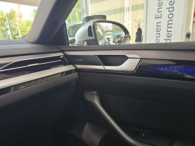 Fahrzeugabbildung Volkswagen Arteon R Shooting 4M TSI DSG PANO IQ LEDER LM20
