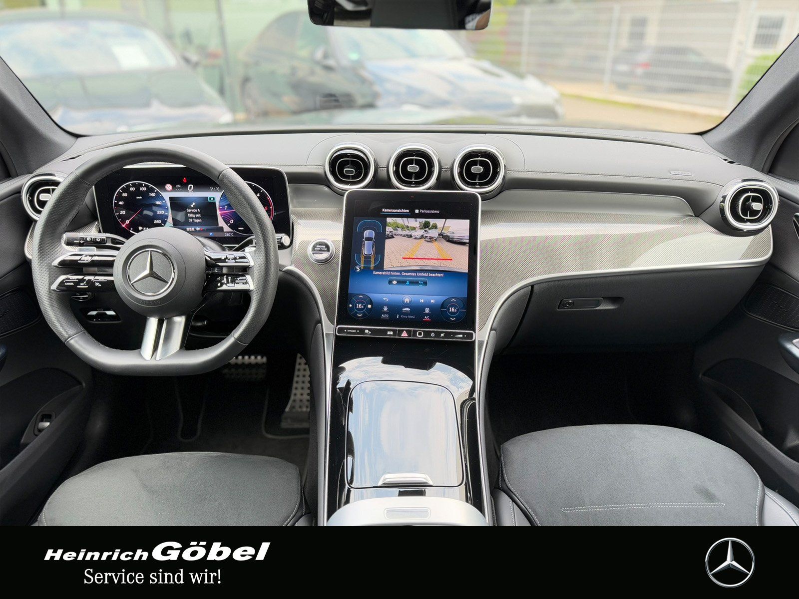 Fahrzeugabbildung Mercedes-Benz GLC 220 d 4M AMG*DISTRONIC*AHK*NIGHT-PAKET*KAMER